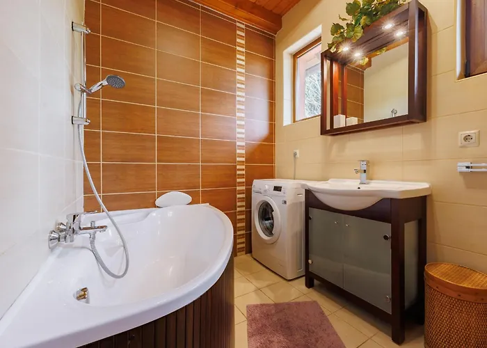 Vilă Tramonto By Interhome Balatonszarszo